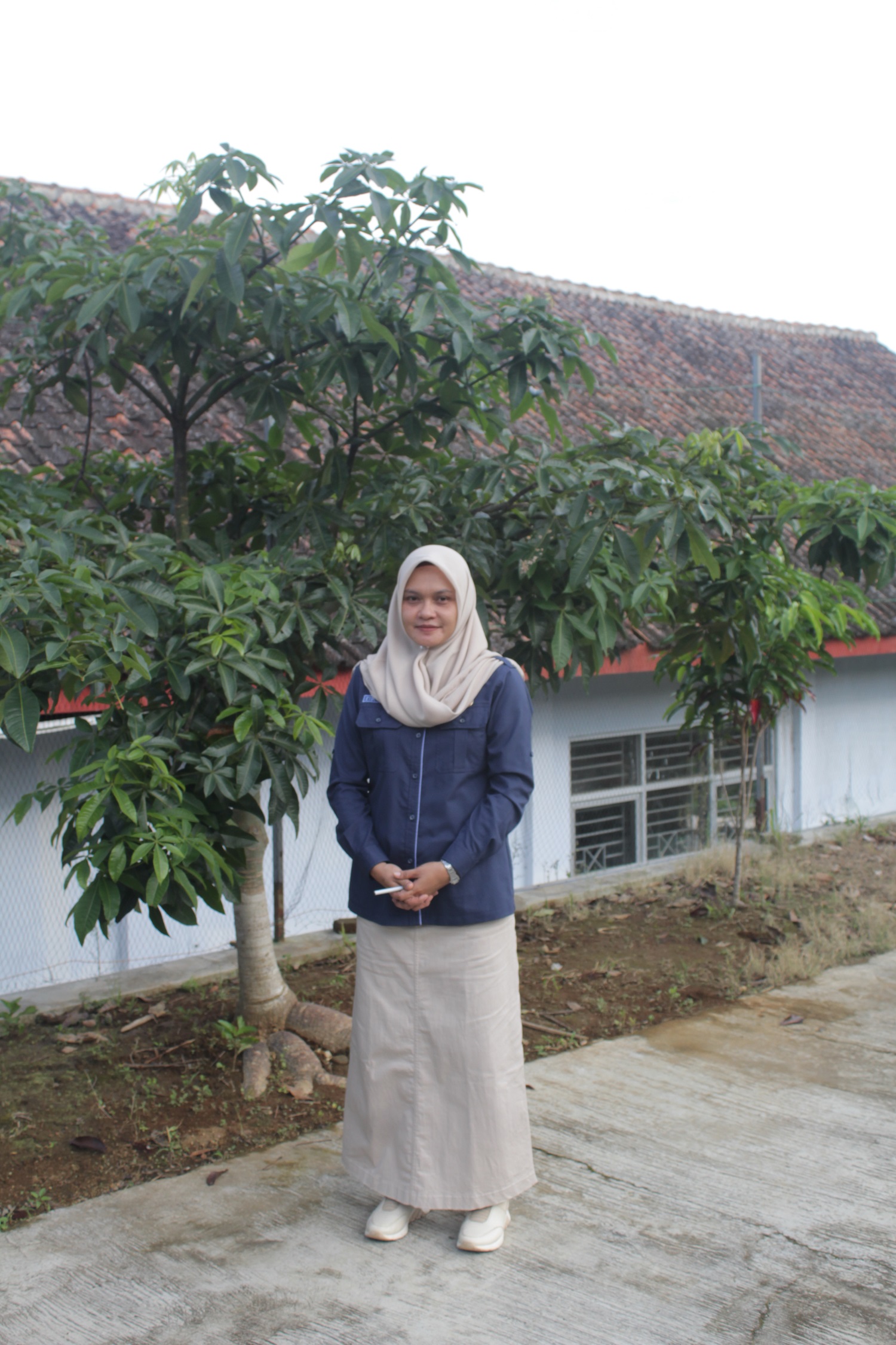 Etik Amalia Hasanah, S.Pd.I
